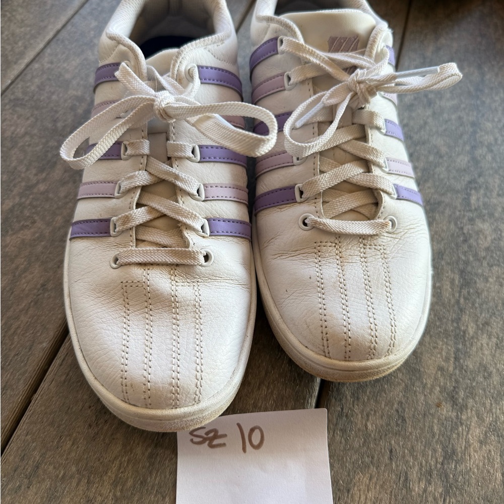 K-Swiss white and Purple Sneakers